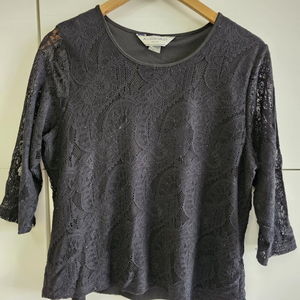 Allison Daley Black Paisley Lace Elbow Length Lightweight Stretch Top